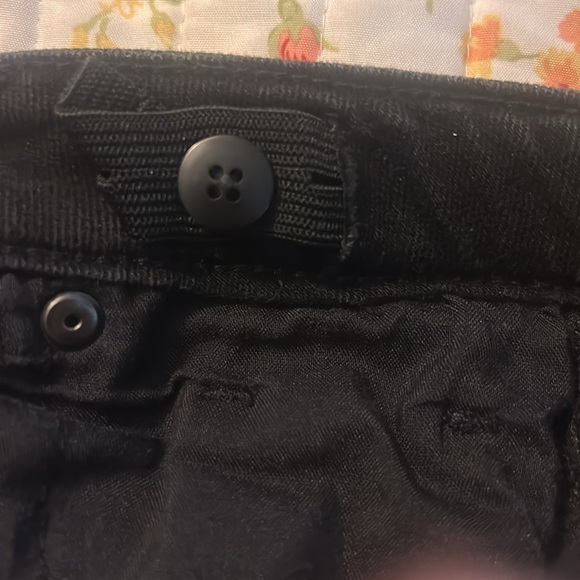 Cat and Jack Black Jean Shorts Girls Size Medium - Picture 4 of 5